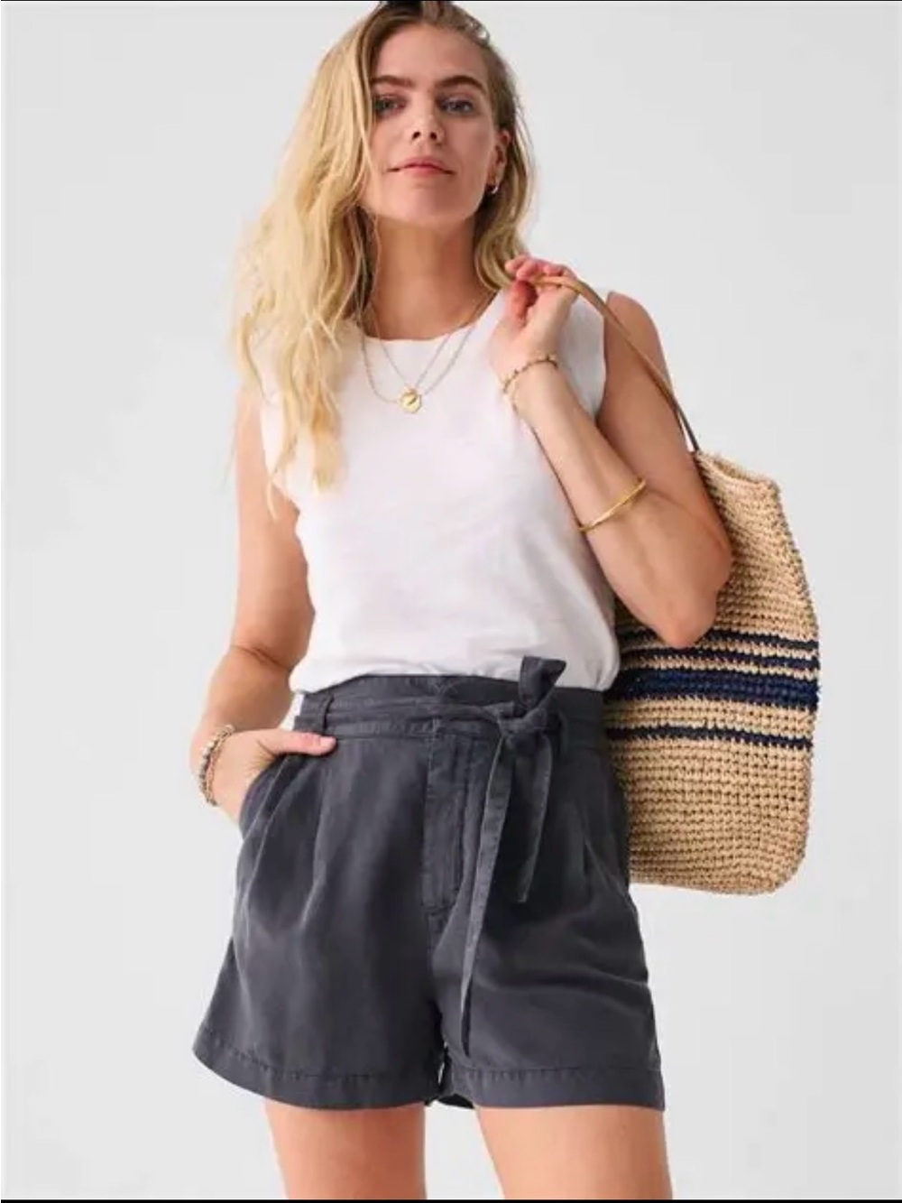 Faherty High-Waist Tie-Belt Shorts in Charcoal